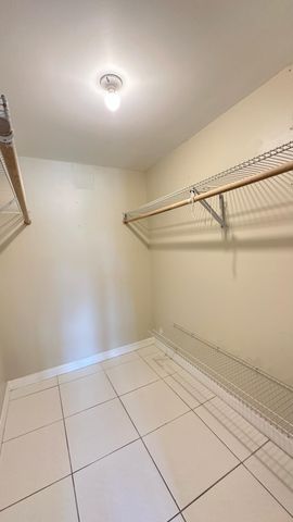 173 Lake Dora Drive 173, West Palm Beach, FL 33411