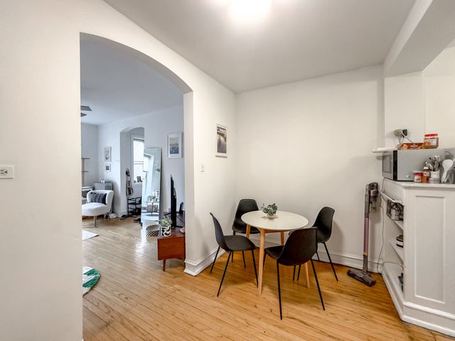 2019 N Humboldt Boulevard 2E, Chicago, IL 60647