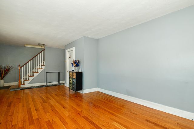 1 Thompson Road, Nashua, NH 03060