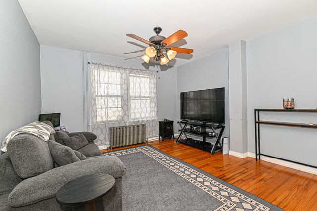 1 Thompson Road, Nashua, NH 03060