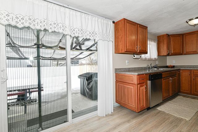 1 Thompson Road, Nashua, NH 03060