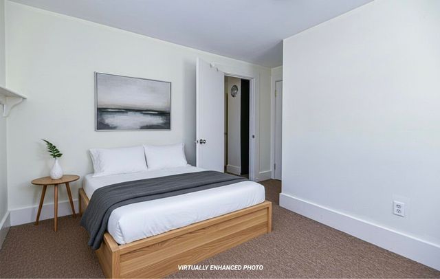 1 Thompson Road, Nashua, NH 03060