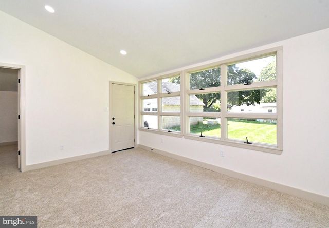 341 LAURELWOOD RD, Pottstown, PA 19465