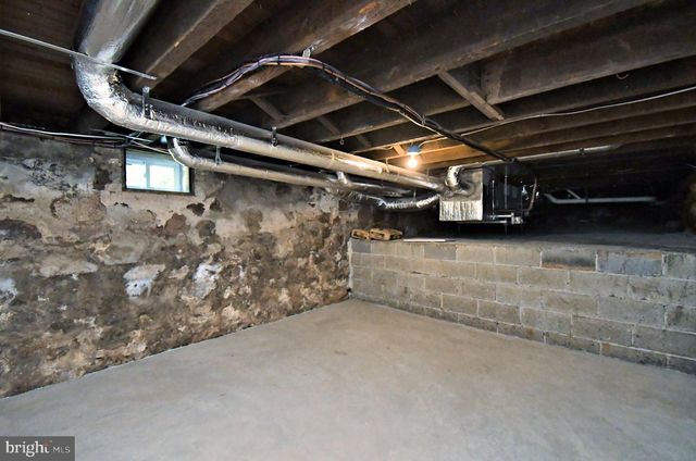 341 LAURELWOOD RD, Pottstown, PA 19465