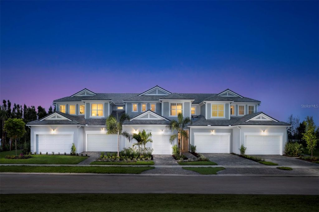 Image 2 of property listing at 17375 MOONFLOWER DRIVE 102, Venice, FL 34293