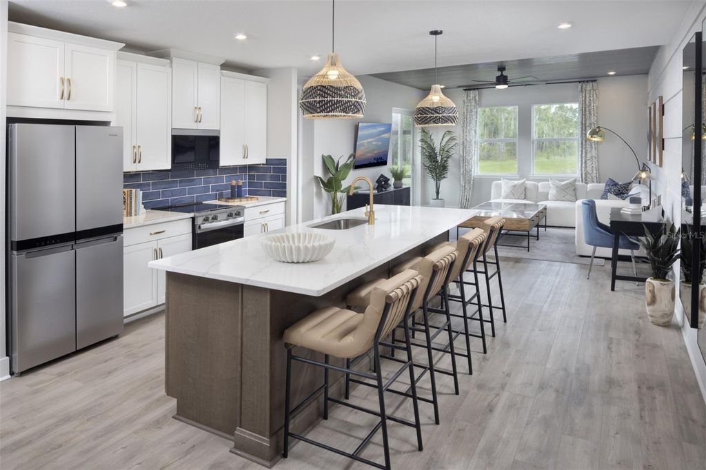 Image 7 of property listing at 17375 MOONFLOWER DRIVE 102, Venice, FL 34293