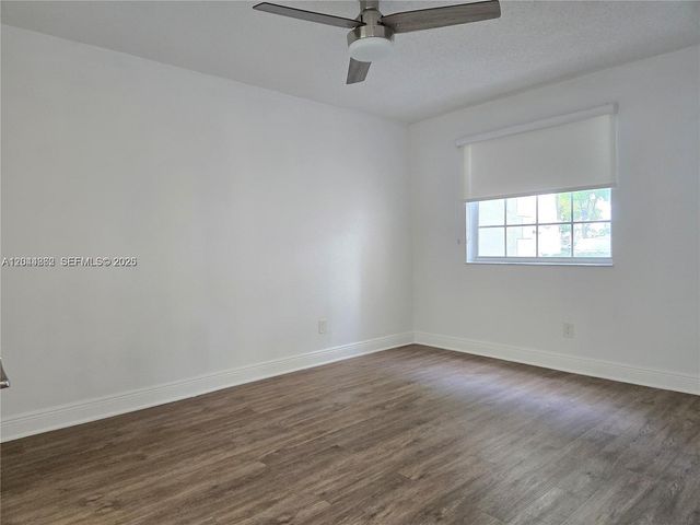 2890 N Oakland Forest Drive 102, Oakland Park, FL 33309