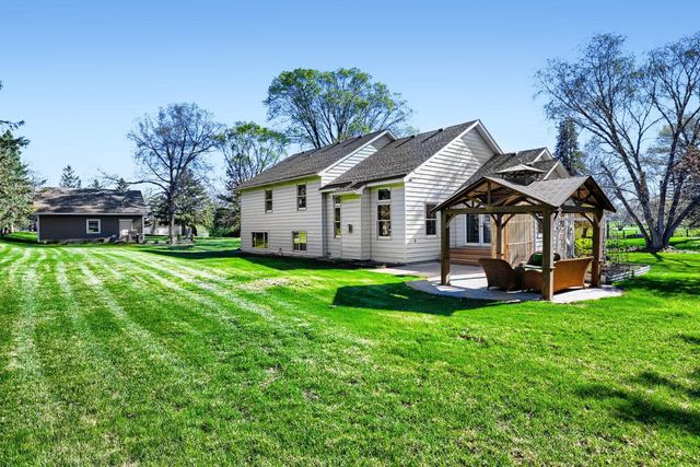 13834 Washington Street NE, Ham Lake, MN 55304