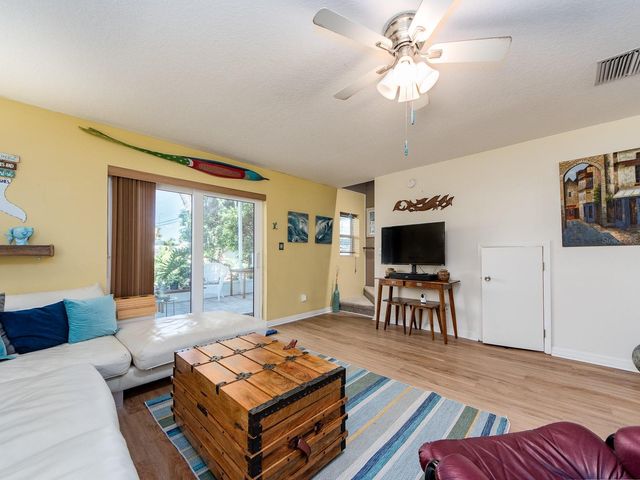 3084 MARLO BOULEVARD, Clearwater, FL 33759