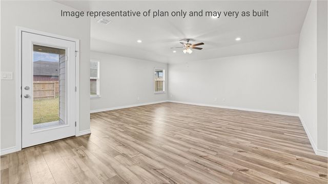 185 Kokomo Dr, Rockport, TX 78382