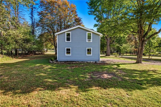 1039 N Keel Ridge Rd, Hermitage, PA 16148