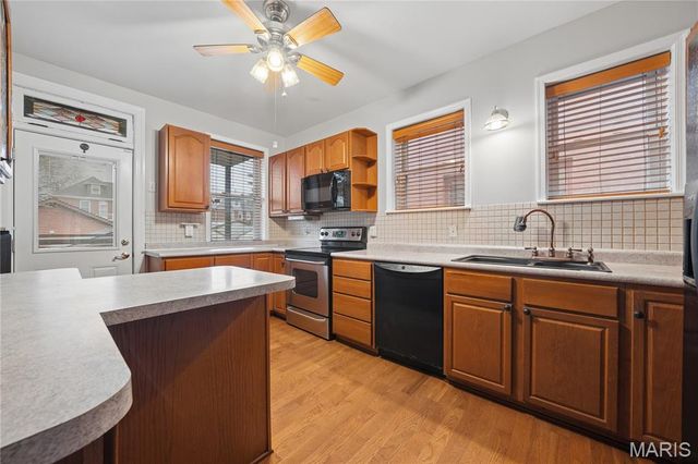 3956 Connecticut Street, St Louis, MO 63116