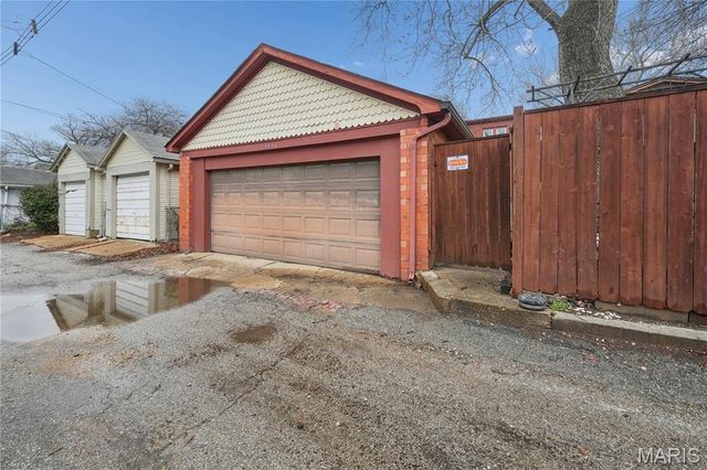 3956 Connecticut Street, St Louis, MO 63116