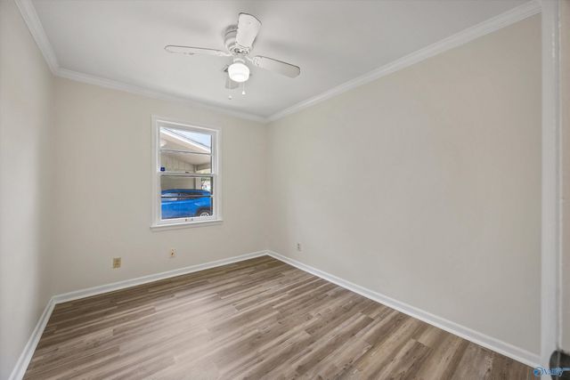 1703 Buena Vista Circle SE, Decatur, AL 35601