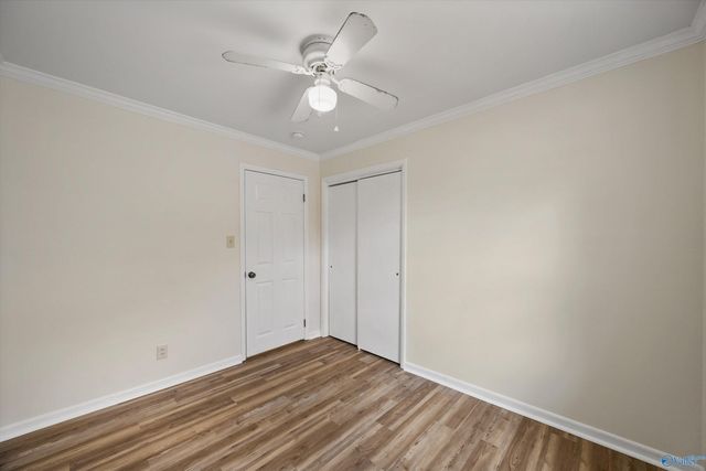 1703 Buena Vista Circle SE, Decatur, AL 35601