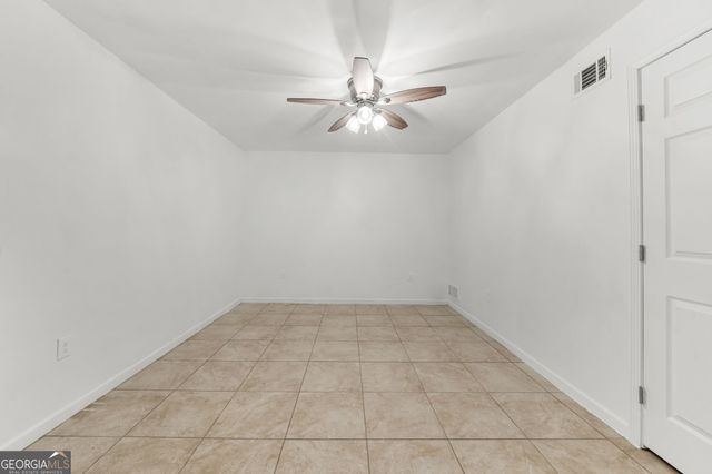 6588 Snowbird Lane, Douglasville, GA 30134