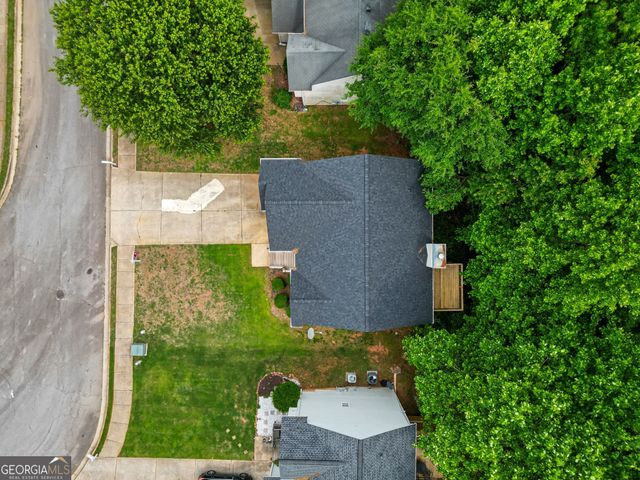 6588 Snowbird Lane, Douglasville, GA 30134