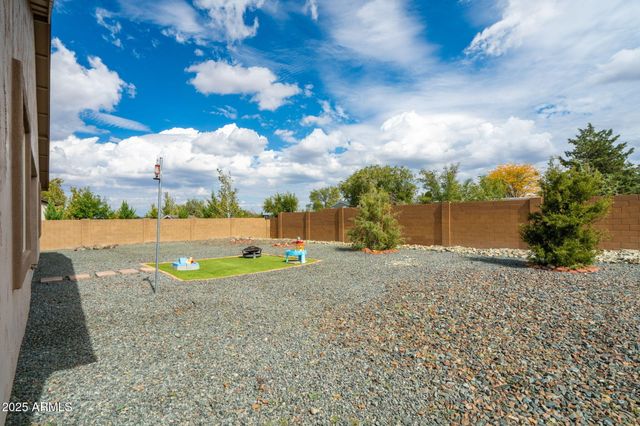 377 GRAFTON Court, Chino Valley, AZ 86323
