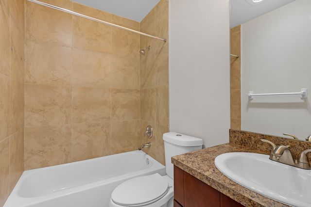 520 NE 45TH Street 4, Boca Raton, FL 33431