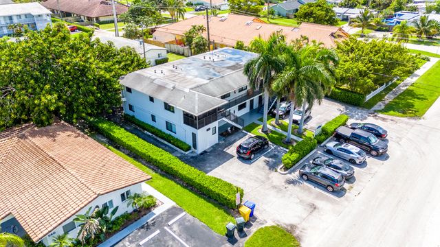 520 NE 45TH Street 4, Boca Raton, FL 33431