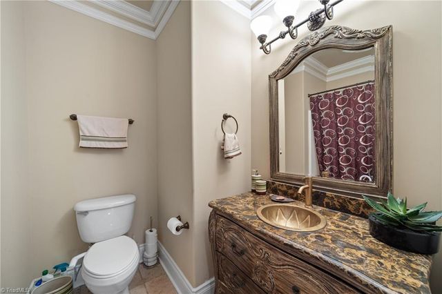 6007 Old Orchard Road, Kernersville, NC 27284