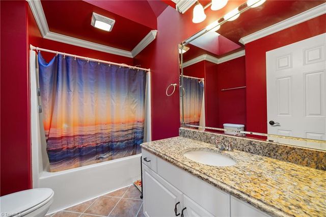 6007 Old Orchard Road, Kernersville, NC 27284