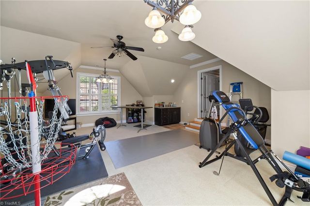 6007 Old Orchard Road, Kernersville, NC 27284