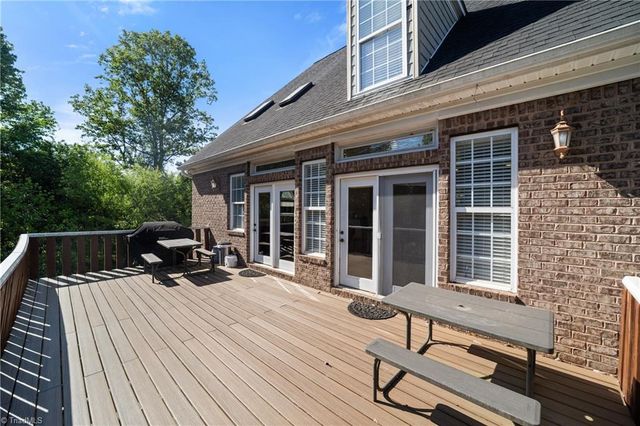 6007 Old Orchard Road, Kernersville, NC 27284