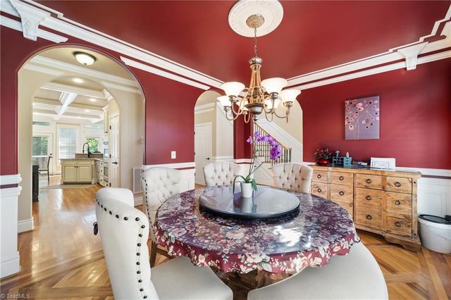 6007 Old Orchard Road, Kernersville, NC 27284