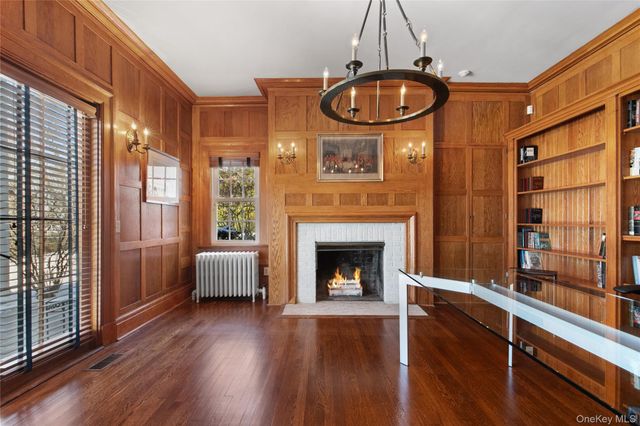 36 Revolutionary Road, Briarcliff Manor, NY 10510