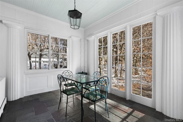 36 Revolutionary Road, Briarcliff Manor, NY 10510