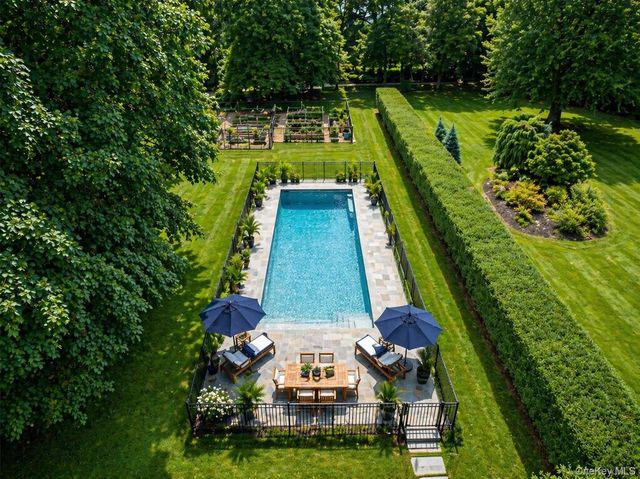 36 Revolutionary Road, Briarcliff Manor, NY 10510