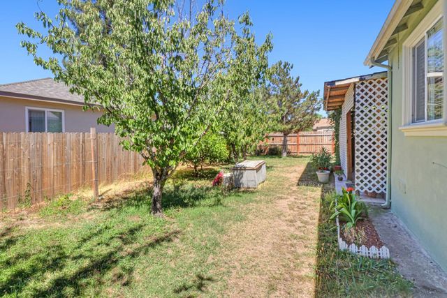 4041 Constitution Ave, North Highlands, CA 95660