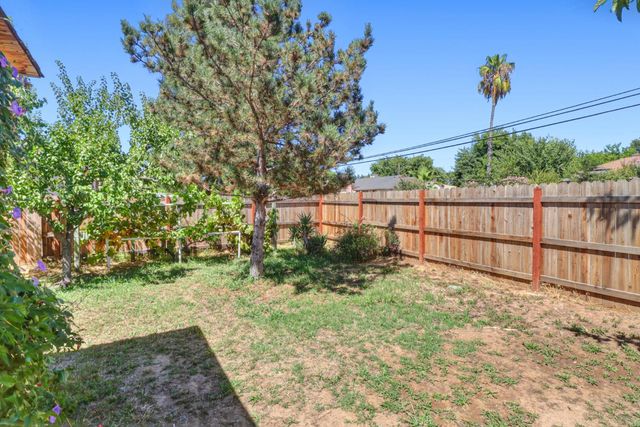 4041 Constitution Ave, North Highlands, CA 95660