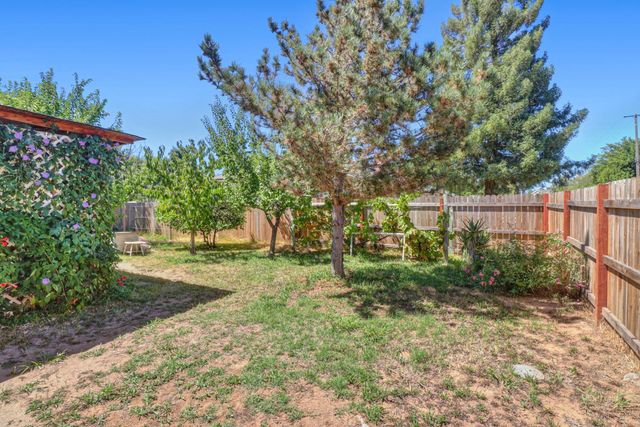 4041 Constitution Ave, North Highlands, CA 95660