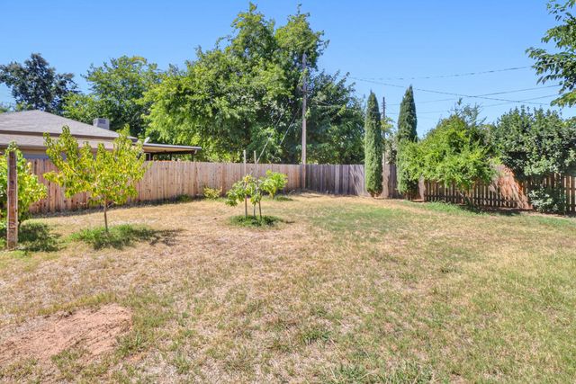 4041 Constitution Ave, North Highlands, CA 95660