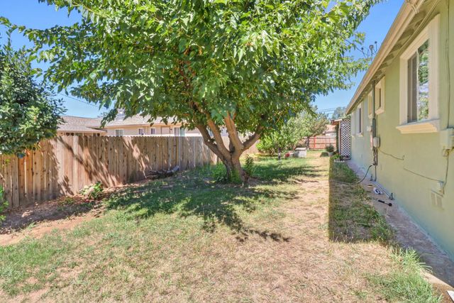 4041 Constitution Ave, North Highlands, CA 95660