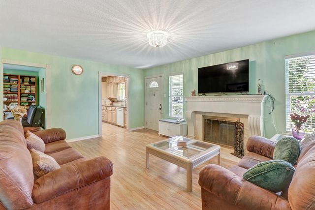 4041 Constitution Ave, North Highlands, CA 95660