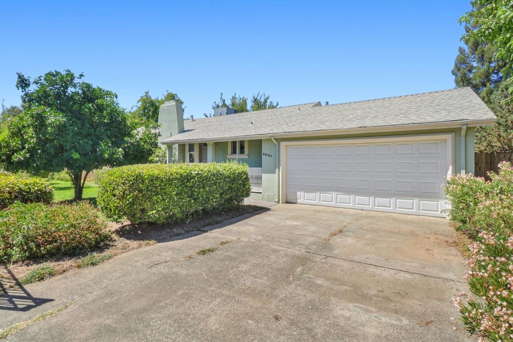 4041 Constitution Ave, North Highlands, CA 95660