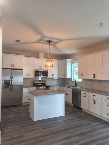 4013 E CURTIS STREET, Tampa, FL 33610