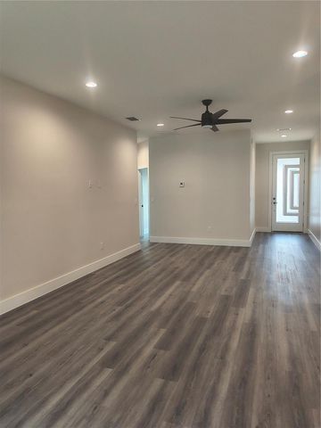 4013 E CURTIS STREET, Tampa, FL 33610