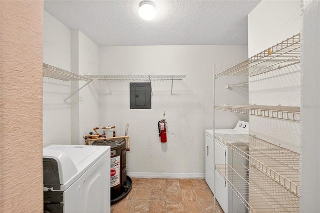 8915 LATREC AVE 2203, Orlando, FL 32819