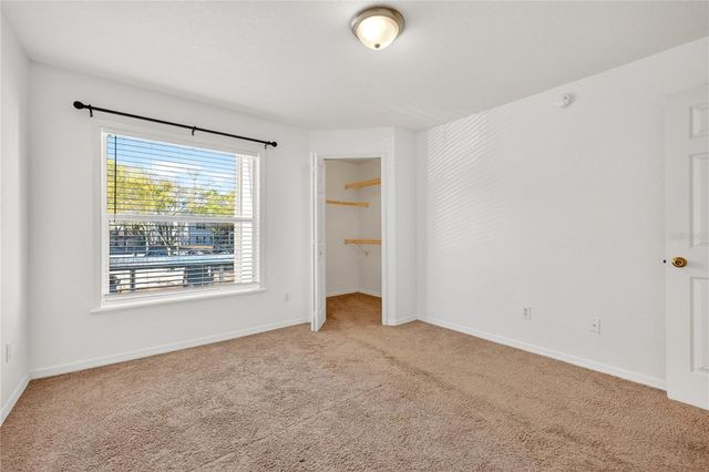 8915 LATREC AVE 2203, Orlando, FL 32819