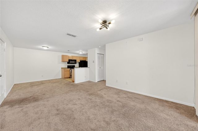 8915 LATREC AVE 2203, Orlando, FL 32819