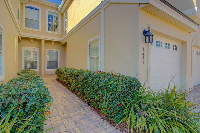 1653 Makarios Dr, St Augustine, FL 32080