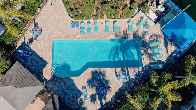 1653 Makarios Dr, St Augustine, FL 32080