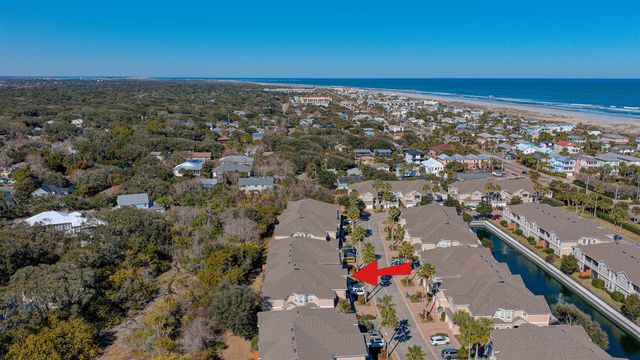 1653 Makarios Dr, St Augustine, FL 32080