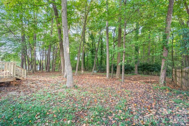 8412 Strider Drive, Charlotte, NC 28212