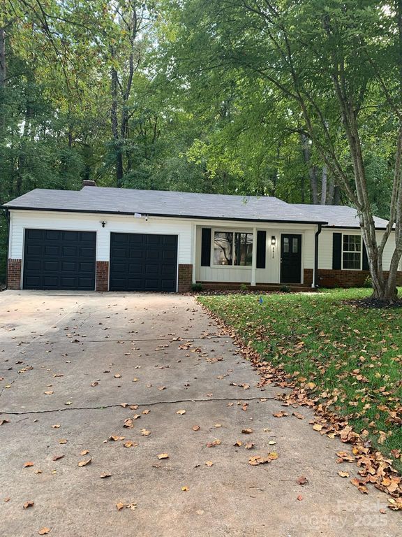 8412 Strider Drive, Charlotte, NC 28212