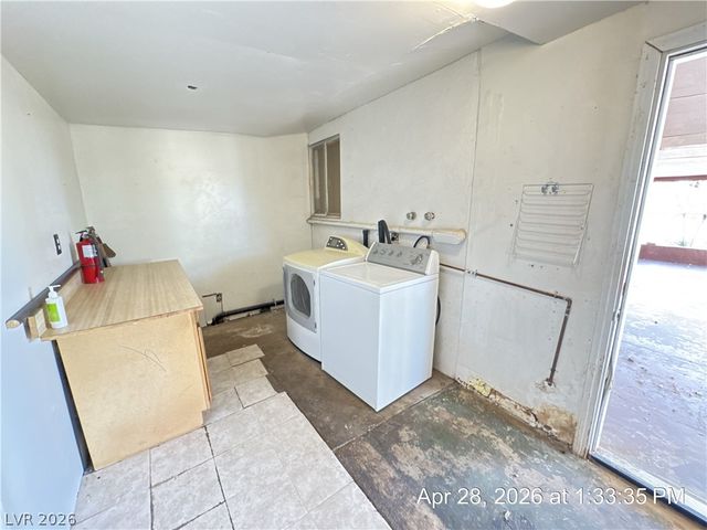 210 South Mallard Street, Las Vegas, NV 89107